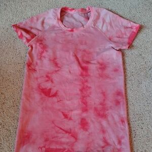 Lululemon Pink Tie-Dye Short Sleeve Tee Size 6